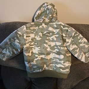 Carhartt 24months